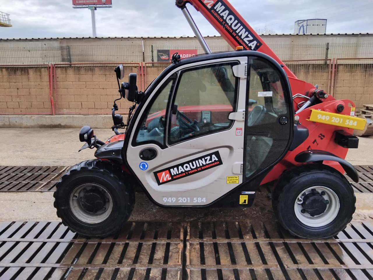MANITOU MT625 H EASY - Chariot télescopique: photos 1 MANITOU MT625 H EASY - Chariot télescopique: photos 1