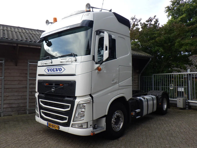 Volvo FH 13.420 Wielbasis 400 cm / 9 T vooras / Alcoa / Sper / GVW 20500 KG - Tracteur routier: photos 1 Volvo FH 13.420 Wielbasis 400 cm / 9 T vooras / Alcoa / Sper / GVW 20500 KG - Tracteur routier: photos 1