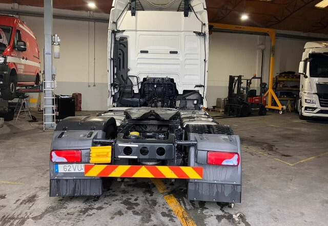 MAN TGX 18.500 4X2 BLS - Tracteur routier: photos 5 MAN TGX 18.500 4X2 BLS - Tracteur routier: photos 5