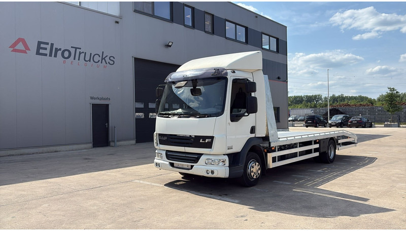 DAF LF 45.210 (EURO 5 / HOLLAND TRUCK / NEW CONSTRUCTION / EURO 5 / PERFECT CONDITION) - Camion porte-voitures: photos 1 DAF LF 45.210 (EURO 5 / HOLLAND TRUCK / NEW CONSTRUCTION / EURO 5 / PERFECT CONDITION) - Camion porte-voitures: photos 1