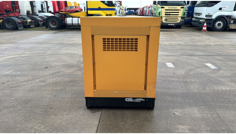Diesel Generator Set STC-50 (NEW !!! / 62.5 KVA/ 400V / 1500 RPM / 3 PHASE / 90.3 A / 50 HZ) - Groupe électrogène: photos 2 Diesel Generator Set STC-50 (NEW !!! / 62.5 KVA/ 400V / 1500 RPM / 3 PHASE / 90.3 A / 50 HZ) - Groupe électrogène: photos 2