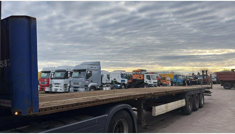 Krone SDP27 (BELGIAN TRAILER / DRUM BRAKES / FREINS TAMBOURS) - Semi-remorque plateau: photos 1 Krone SDP27 (BELGIAN TRAILER / DRUM BRAKES / FREINS TAMBOURS) - Semi-remorque plateau: photos 1