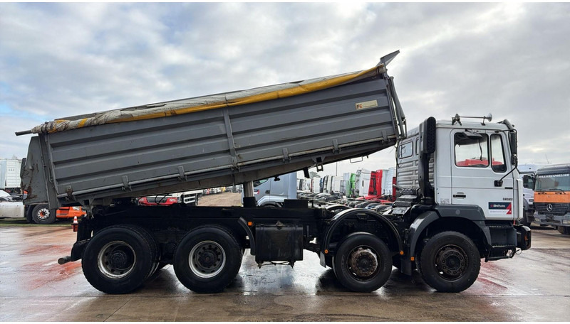 MAN 41.414 (BIG AXLES / 41 TONS / GRAND PONT / LAMES / 6 CYLINDER) - Camion benne: photos 5 MAN 41.414 (BIG AXLES / 41 TONS / GRAND PONT / LAMES / 6 CYLINDER) - Camion benne: photos 5