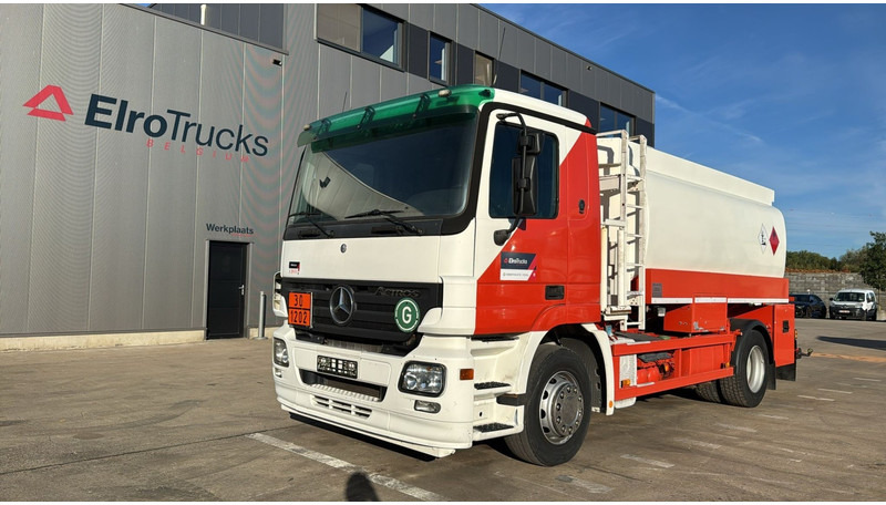 Mercedes-Benz Actros 1841 (14000 L / EPS / 3 PEDALES / PARFAIT ETAT !! / V6 / MP2) - Camion citerne: photos 1 Mercedes-Benz Actros 1841 (14000 L / EPS / 3 PEDALES / PARFAIT ETAT !! / V6 / MP2) - Camion citerne: photos 1