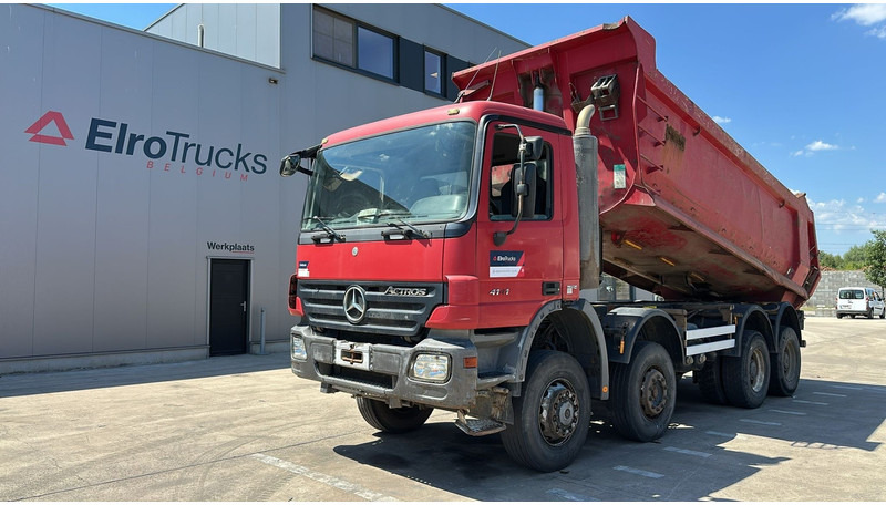 Mercedes-Benz Actros 4141 (8X6 / LAMES / STEEL / BIG AXLE / GRAND PONT / TAMBOURS / MANUAL GETRIEBE / MANUAL GEARBOX) - Camion benne: photos 1 Mercedes-Benz Actros 4141 (8X6 / LAMES / STEEL / BIG AXLE / GRAND PONT / TAMBOURS / MANUAL GETRIEBE / MANUAL GEARBOX) - Camion benne: photos 1