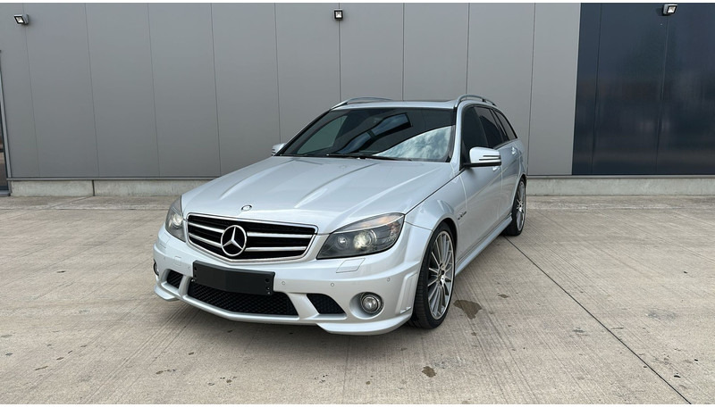 Mercedes-Benz C-Klasse 63 AMG (LICHTE VRACHT / BELGISCHE WAGEN / V8 / OPEN DAK) - Voiture: photos 1 Mercedes-Benz C-Klasse 63 AMG (LICHTE VRACHT / BELGISCHE WAGEN / V8 / OPEN DAK) - Voiture: photos 1