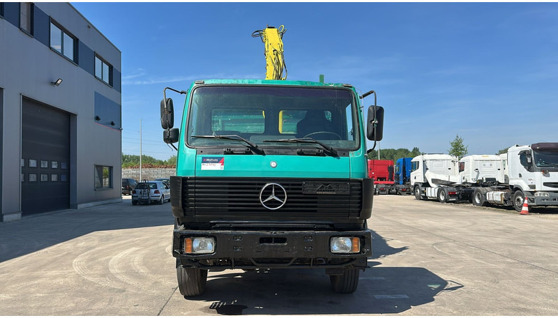 Mercedes-Benz SK 1722 (4X4 / LAMES / GRAND PONT / GRUE / TRES PROPRE / BIG HUB / STEEL SUSP. / V6) - Camion benne, Camion grue: photos 2 Mercedes-Benz SK 1722 (4X4 / LAMES / GRAND PONT / GRUE / TRES PROPRE / BIG HUB / STEEL SUSP. / V6) - Camion benne, Camion grue: photos 2