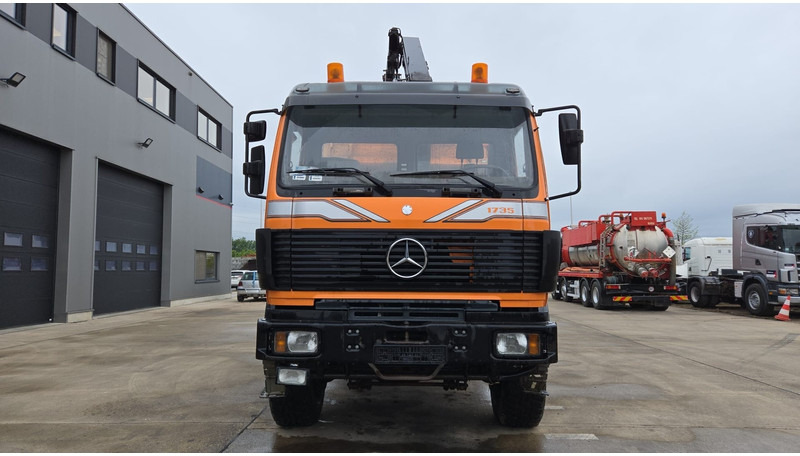 Mercedes-Benz SK 1735 (V8 2X TURBO / 4X4 / PARFAIT ETAT !!!! / GRUE / LAMES / GRAND PONT / TOP CONDITION !!!) - Camion benne, Camion grue: photos 2 Mercedes-Benz SK 1735 (V8 2X TURBO / 4X4 / PARFAIT ETAT !!!! / GRUE / LAMES / GRAND PONT / TOP CONDITION !!!) - Camion benne, Camion grue: photos 2