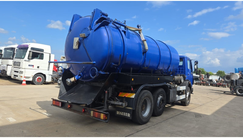 Mercedes-Benz SK 2222 (15000 L / LAMES / GRAND PONT / VIDANGEUR / BIG AXLE / V6) - Camion hydrocureur: photos 5 Mercedes-Benz SK 2222 (15000 L / LAMES / GRAND PONT / VIDANGEUR / BIG AXLE / V6) - Camion hydrocureur: photos 5
