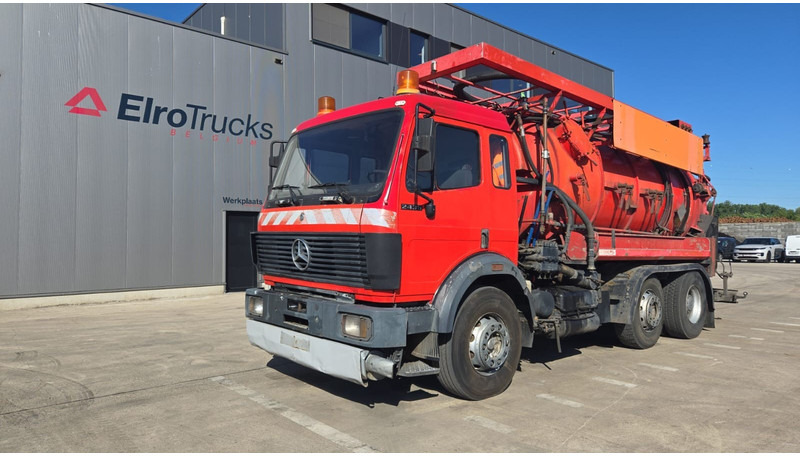 Mercedes-Benz SK 2435 (15.000 L / V8 AVEC 2X TURBO / BOITE MANUELLE / TRES BONNE ETAT / GRAND PONT) - Camion hydrocureur: photos 1 Mercedes-Benz SK 2435 (15.000 L / V8 AVEC 2X TURBO / BOITE MANUELLE / TRES BONNE ETAT / GRAND PONT) - Camion hydrocureur: photos 1