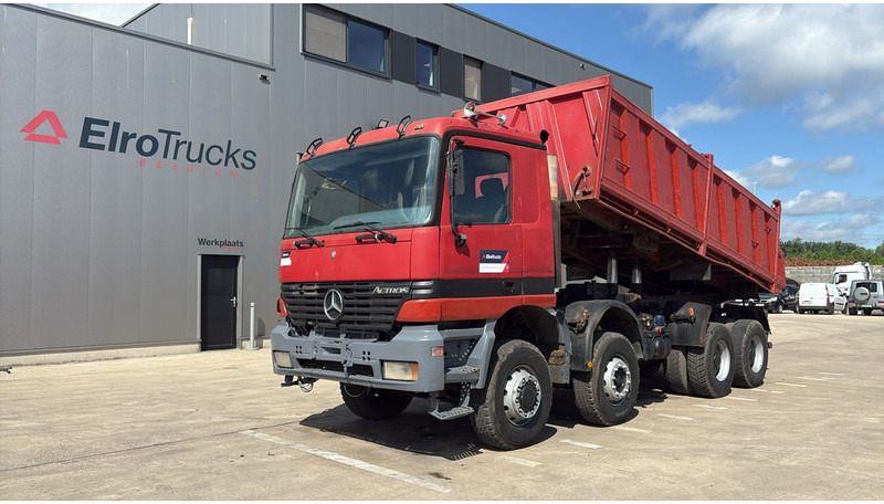 Mercedes-Benz actros 4140 (EPS / 8X6 / LAMES / GRAND PONT / GRAND BENNE / 3 PONTS / TRES BONNE ETAT) - Camion benne: photos 1 Mercedes-Benz actros 4140 (EPS / 8X6 / LAMES / GRAND PONT / GRAND BENNE / 3 PONTS / TRES BONNE ETAT) - Camion benne: photos 1