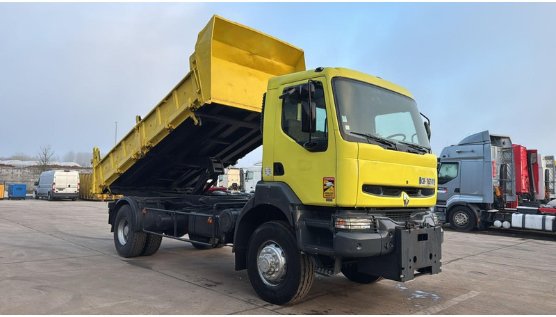 Renault KERAX 340 (4X4 / CAMION FRANCAIS / PARFAIT ETAT / LAMES / BOITE ET POMPE MANUELLE / FRENCH TRUCK) - Camion benne: photos 2 Renault KERAX 340 (4X4 / CAMION FRANCAIS / PARFAIT ETAT / LAMES / BOITE ET POMPE MANUELLE / FRENCH TRUCK) - Camion benne: photos 2