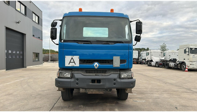 Renault KERAX (GRAND PONT / LAMES / PROPRE / BOITE MANUELLE / STEEL SUSP.) - Camion multibenne: photos 2 Renault KERAX (GRAND PONT / LAMES / PROPRE / BOITE MANUELLE / STEEL SUSP.) - Camion multibenne: photos 2