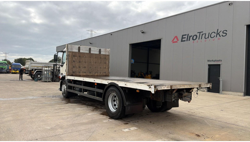 Camion plateau Renault Midlum 270 (18 TONNES / BOITE MANUELLE / MANUAL GEARBOX / GOOD CONDITION): photos 6 Camion plateau Renault Midlum 270 (18 TONNES / BOITE MANUELLE / MANUAL GEARBOX / GOOD CONDITION): photos 6