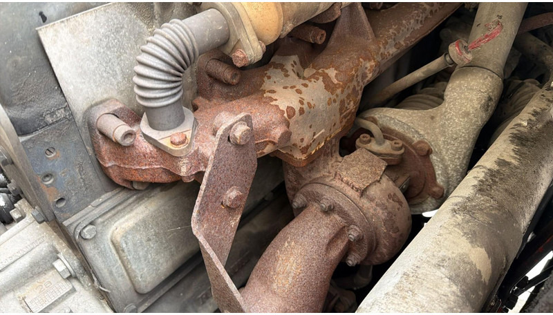 Camion plateau Renault Midlum 270 (18 TONNES / BOITE MANUELLE / MANUAL GEARBOX / GOOD CONDITION): photos 20 Camion plateau Renault Midlum 270 (18 TONNES / BOITE MANUELLE / MANUAL GEARBOX / GOOD CONDITION): photos 20