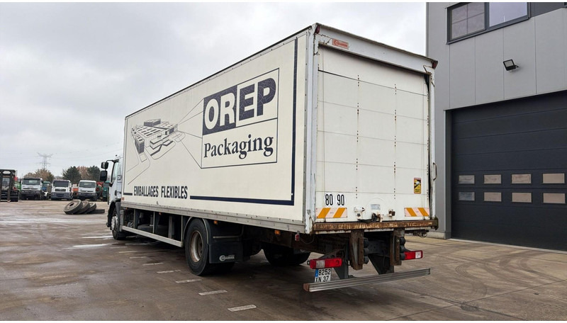 Renault Premium 320 (BOITE MANUELLE / CAMION FRANCAIS / PARFAIT ETAT / MANUAL GEARBOX) - Camion fourgon: photos 5 Renault Premium 320 (BOITE MANUELLE / CAMION FRANCAIS / PARFAIT ETAT / MANUAL GEARBOX) - Camion fourgon: photos 5