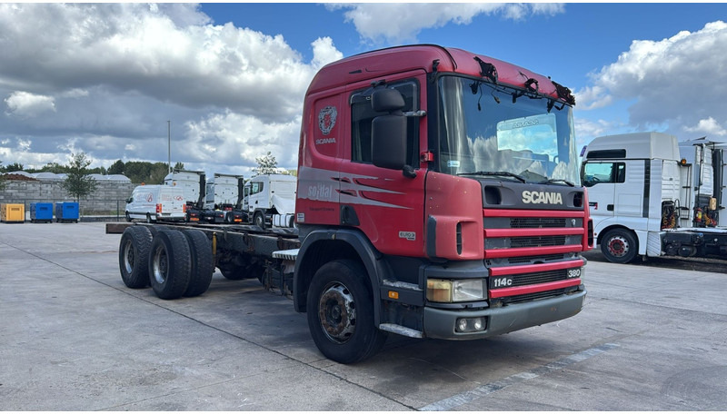 Scania 114 - 380 (6X4 / GRAND PONT / LAMES / BIG AXLE / STEEL SUSP. / BOITE MANUELLE / MANUAL GEARBOX) - Châssis cabine: photos 5 Scania 114 - 380 (6X4 / GRAND PONT / LAMES / BIG AXLE / STEEL SUSP. / BOITE MANUELLE / MANUAL GEARBOX) - Châssis cabine: photos 5