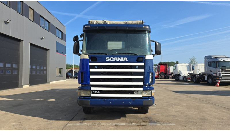 Scania 124-420 (BIG AXLE / GRAND PONT / LAMES / STEEL SUSP. / MANUAL GEARBOX / BOITE MANUELLE) - Camion benne: photos 2 Scania 124-420 (BIG AXLE / GRAND PONT / LAMES / STEEL SUSP. / MANUAL GEARBOX / BOITE MANUELLE) - Camion benne: photos 2