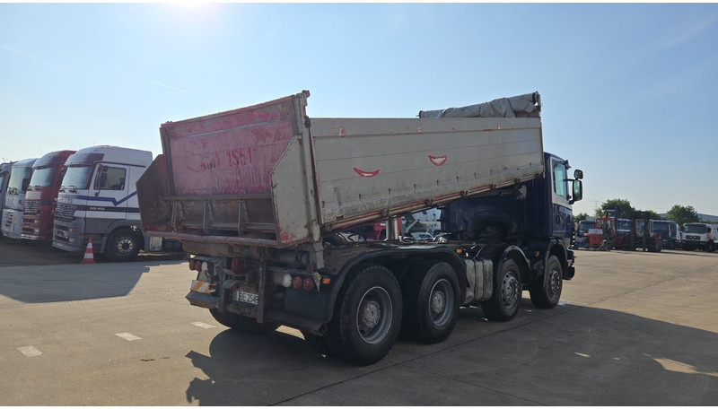 Scania 124-420 (BIG AXLE / GRAND PONT / LAMES / STEEL SUSP. / MANUAL GEARBOX / BOITE MANUELLE) - Camion benne: photos 5 Scania 124-420 (BIG AXLE / GRAND PONT / LAMES / STEEL SUSP. / MANUAL GEARBOX / BOITE MANUELLE) - Camion benne: photos 5