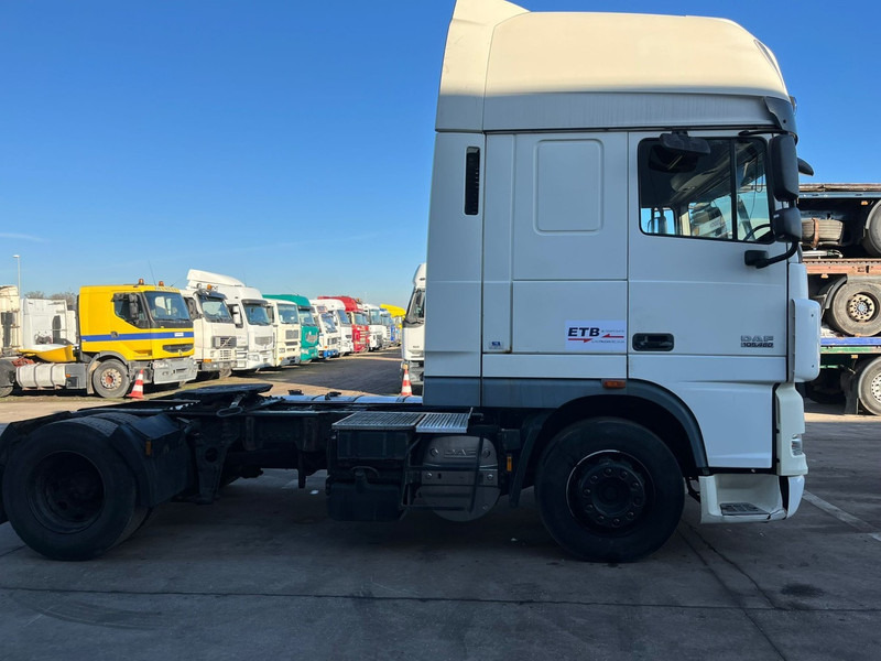 DAF 105 XF 460 Super Space Cab (MANUAL GEARBOX / BOITE MANUELLE) - Tracteur routier: photos 4 DAF 105 XF 460 Super Space Cab (MANUAL GEARBOX / BOITE MANUELLE) - Tracteur routier: photos 4