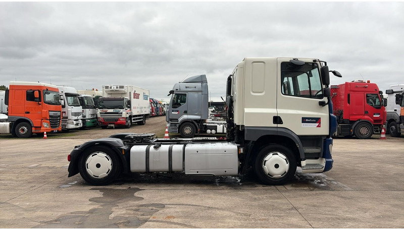 DAF CF 440 (CLEAN TRUCK / TRES PROPRE / BONNE ETAT / GOOD CONDITION) - Tracteur routier: photos 3 DAF CF 440 (CLEAN TRUCK / TRES PROPRE / BONNE ETAT / GOOD CONDITION) - Tracteur routier: photos 3