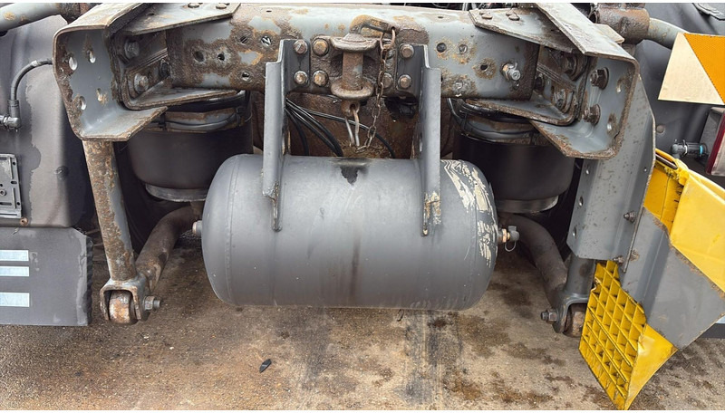 Crédit-bail DAF XF 105.460 (BOITE MANUELLE / MANUAL GEARBOX) DAF XF 105.460 (BOITE MANUELLE / MANUAL GEARBOX): photos 13 Crédit-bail DAF XF 105.460 (BOITE MANUELLE / MANUAL GEARBOX) DAF XF 105.460 (BOITE MANUELLE / MANUAL GEARBOX): photos 13