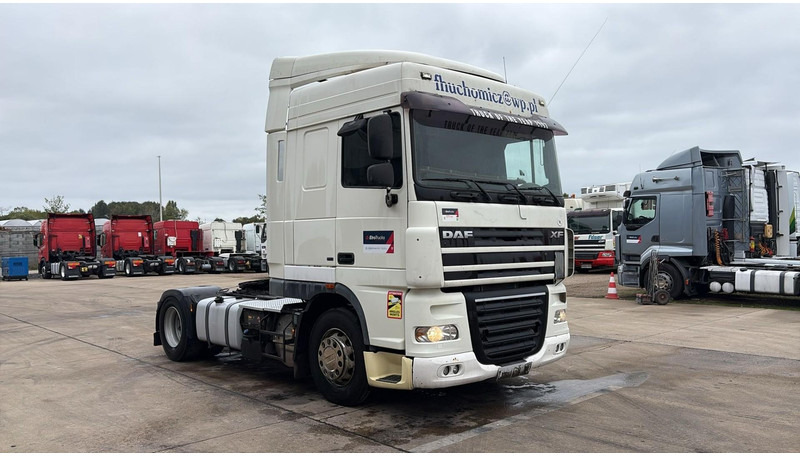 Crédit-bail DAF XF 105.460 (BOITE MANUELLE / MANUAL GEARBOX) DAF XF 105.460 (BOITE MANUELLE / MANUAL GEARBOX): photos 6 Crédit-bail DAF XF 105.460 (BOITE MANUELLE / MANUAL GEARBOX) DAF XF 105.460 (BOITE MANUELLE / MANUAL GEARBOX): photos 6