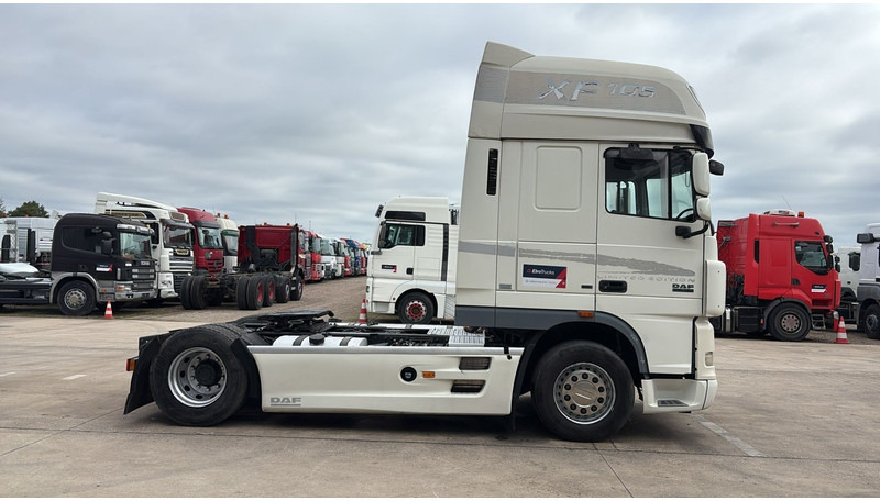DAF XF 105.460 (GOOD CONDITION / AIRCO / BONNE ETAT) - Tracteur routier: photos 3 DAF XF 105.460 (GOOD CONDITION / AIRCO / BONNE ETAT) - Tracteur routier: photos 3