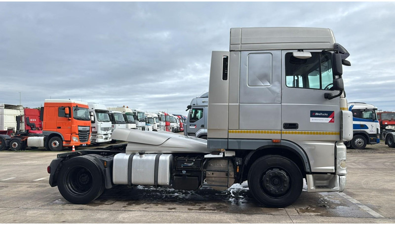 DAF XF 105.460 (GOOD CONDITION / BONNE ETAT) - Tracteur routier: photos 2 DAF XF 105.460 (GOOD CONDITION / BONNE ETAT) - Tracteur routier: photos 2