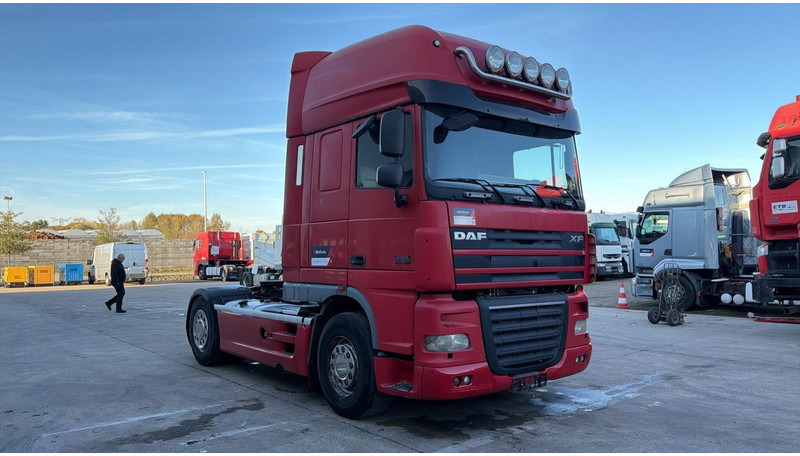 DAF XF 105.460 (PERFECT CONDITION / PARFAIT ETAT) - Tracteur routier: photos 5 DAF XF 105.460 (PERFECT CONDITION / PARFAIT ETAT) - Tracteur routier: photos 5