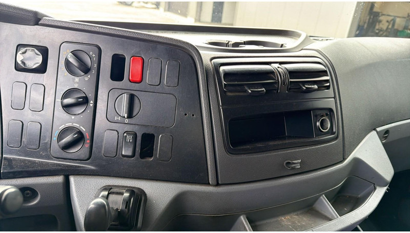 Crédit-bail Mercedes-Benz AXOR 1843 (BOITE MANUELLE / MANUAL GEARBOX) Mercedes-Benz AXOR 1843 (BOITE MANUELLE / MANUAL GEARBOX): photos 15 Crédit-bail Mercedes-Benz AXOR 1843 (BOITE MANUELLE / MANUAL GEARBOX) Mercedes-Benz AXOR 1843 (BOITE MANUELLE / MANUAL GEARBOX): photos 15