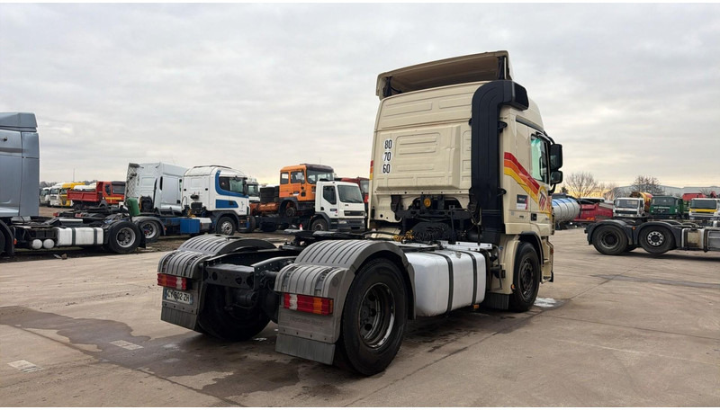 Mercedes-Benz actros 1844 (MP3 / CAMION FRANCAIS / PARFAIT ETAT / PTO / FRENCH TRUCK) - Tracteur routier: photos 4 Mercedes-Benz actros 1844 (MP3 / CAMION FRANCAIS / PARFAIT ETAT / PTO / FRENCH TRUCK) - Tracteur routier: photos 4