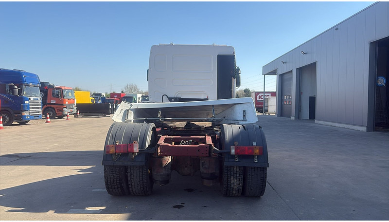 Renault Premium 385 (POMPE MANUELLE / MANUAL PUMP / BOITE MANUELLE / GRAND PONT) - Tracteur routier: photos 5 Renault Premium 385 (POMPE MANUELLE / MANUAL PUMP / BOITE MANUELLE / GRAND PONT) - Tracteur routier: photos 5