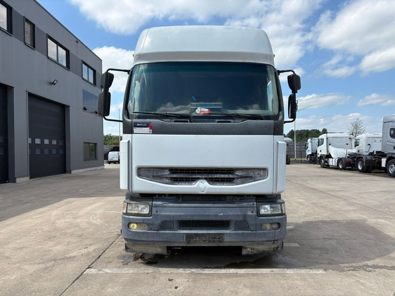 Renault Premium 420 (BOITE MANUELLE / MANUAL GEARBOX / PTO) - Tracteur routier: photos 2 Renault Premium 420 (BOITE MANUELLE / MANUAL GEARBOX / PTO) - Tracteur routier: photos 2