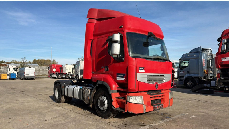 Renault Premium 450 DXI (BOITE MANUELLE / MANUAL GEARBOX) - Tracteur routier: photos 4 Renault Premium 450 DXI (BOITE MANUELLE / MANUAL GEARBOX) - Tracteur routier: photos 4