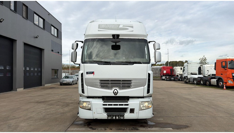 Renault Premium 450 DXI (BOITE MANUELLE / MANUAL GEARBOX) - Tracteur routier: photos 2 Renault Premium 450 DXI (BOITE MANUELLE / MANUAL GEARBOX) - Tracteur routier: photos 2