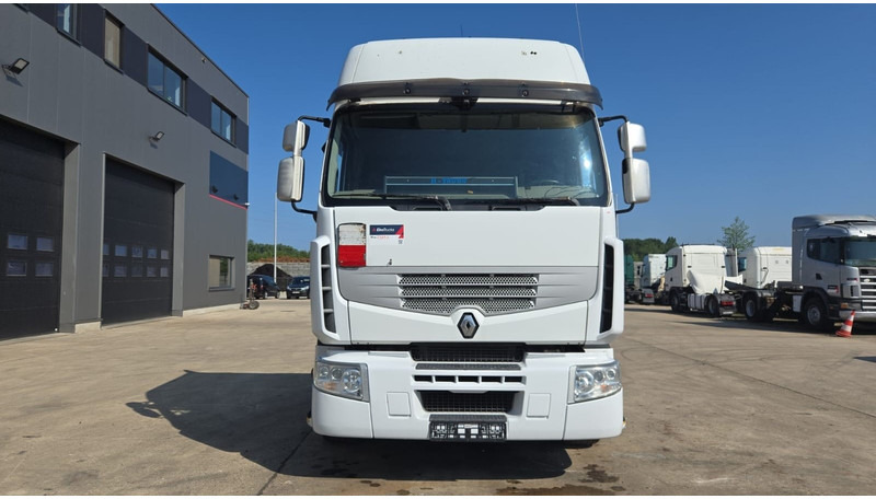 Renault Premium 450 DXI (BOITE MANUELLE / MANUAL GEARBOX / PTO / POMPE HYDRAULIQUE) - Tracteur routier: photos 2 Renault Premium 450 DXI (BOITE MANUELLE / MANUAL GEARBOX / PTO / POMPE HYDRAULIQUE) - Tracteur routier: photos 2