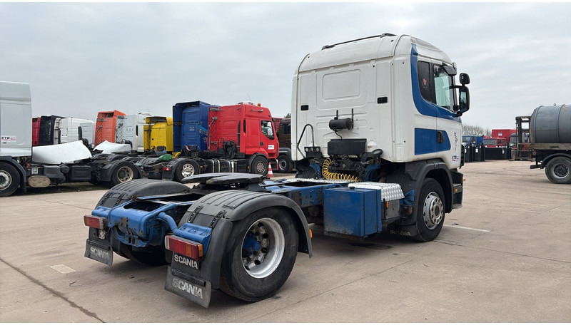 Scania 124 - 400 (BOITE MANUELLE / MANUAL GEARBOX) - Tracteur routier: photos 4 Scania 124 - 400 (BOITE MANUELLE / MANUAL GEARBOX) - Tracteur routier: photos 4