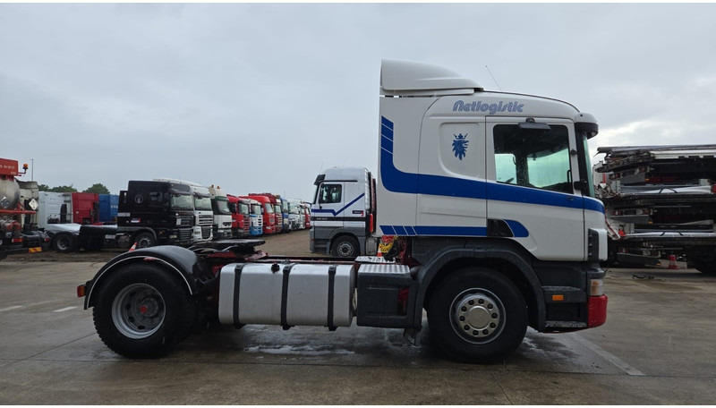 Scania P124 - 360 (POMPE MANUELLE / BOITE MANUELLE / MANUAL PUMP / MANUAL GEARBOX) - Tracteur routier: photos 4 Scania P124 - 360 (POMPE MANUELLE / BOITE MANUELLE / MANUAL PUMP / MANUAL GEARBOX) - Tracteur routier: photos 4