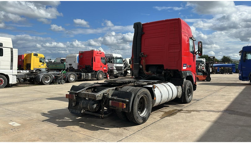Volvo FH 12.420 (BOITE MANUELLE / MANUAL GEARBOX) - Tracteur routier: photos 5 Volvo FH 12.420 (BOITE MANUELLE / MANUAL GEARBOX) - Tracteur routier: photos 5