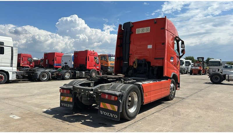 Volvo FH 500 (RETARDER / GOOD CONDITION / CLEAN CHASSIS) - Tracteur routier: photos 4 Volvo FH 500 (RETARDER / GOOD CONDITION / CLEAN CHASSIS) - Tracteur routier: photos 4