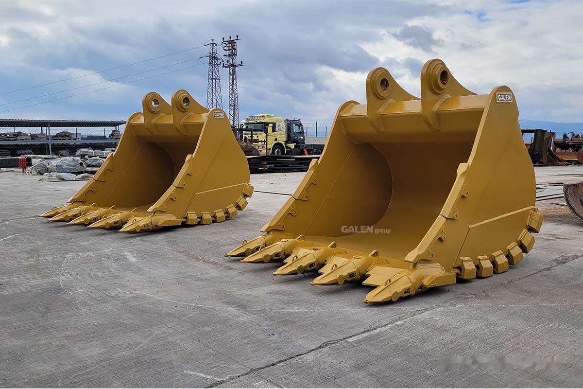 Caterpillar 349 Heavy Duty Bucket Manufacturing - Godet pour pelle: photos 1 Caterpillar 349 Heavy Duty Bucket Manufacturing - Godet pour pelle: photos 1