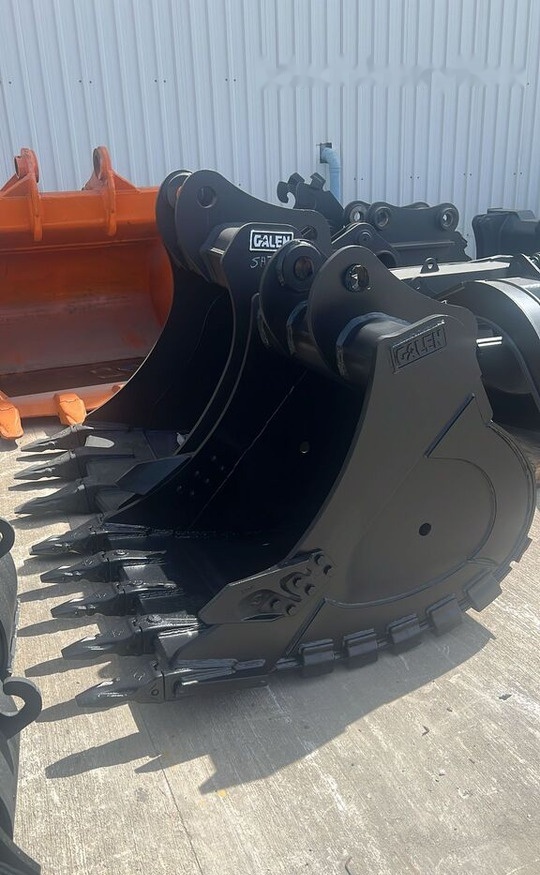 Hyundai HX225 Heavy Duty Bucket - Godet pour pelle: photos 2 Hyundai HX225 Heavy Duty Bucket - Godet pour pelle: photos 2