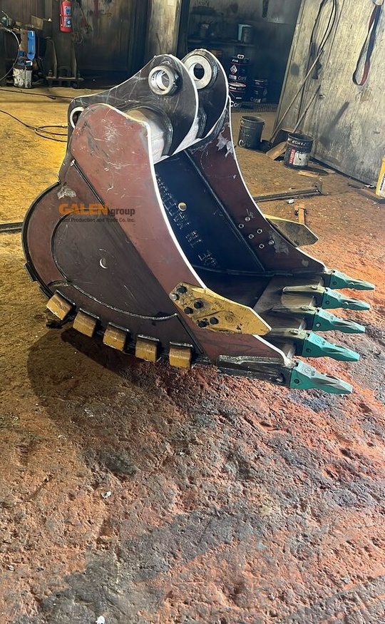 Hyundai HX225 Heavy Duty Bucket - Godet pour pelle: photos 3 Hyundai HX225 Heavy Duty Bucket - Godet pour pelle: photos 3