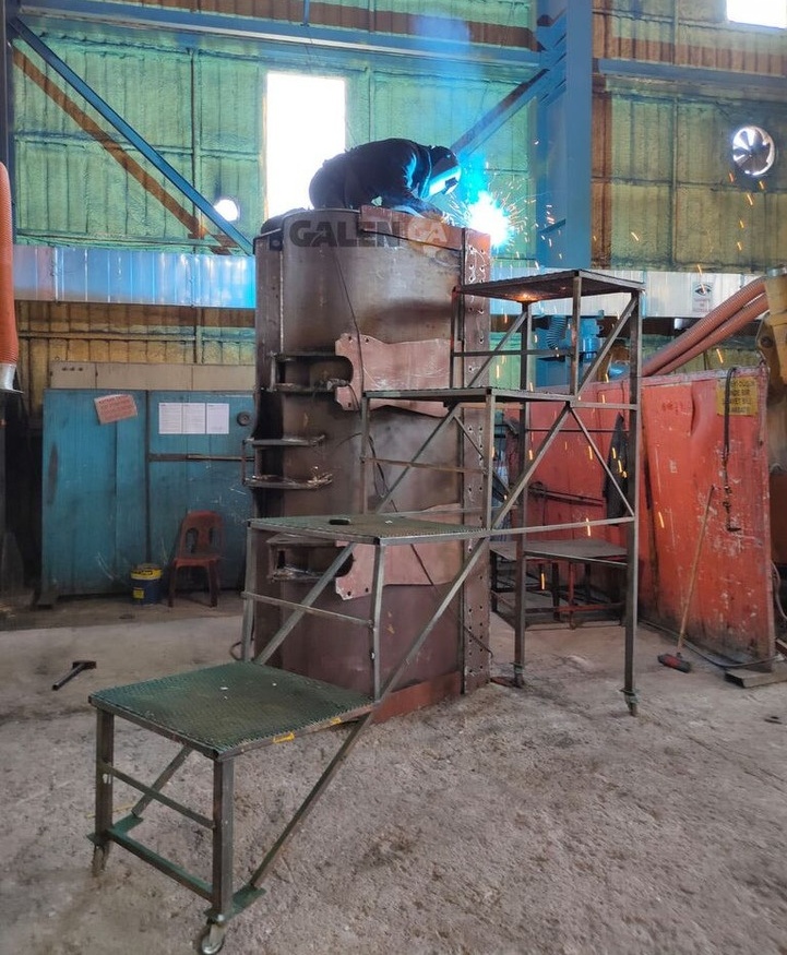 Volvo L110 General Purpose Bucket - Godet pour chargeur: photos 1 Volvo L110 General Purpose Bucket - Godet pour chargeur: photos 1