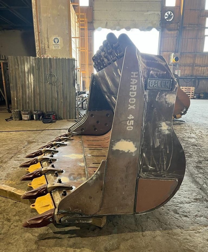 Volvo L150 - Godet pour chargeur: photos 3 Volvo L150 - Godet pour chargeur: photos 3