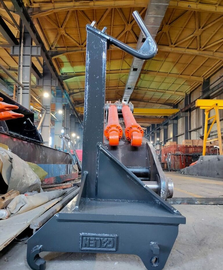 Volvo Material Handling Equipment - Flèche pour Chariot élévateur: photos 1 Volvo Material Handling Equipment - Flèche pour Chariot élévateur: photos 1