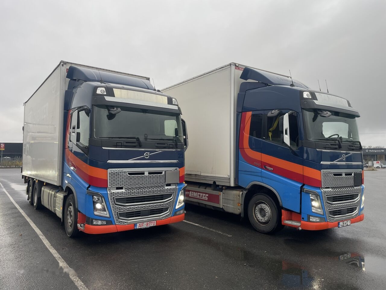 Volvo FH550 - Camion fourgon: photos 1 Volvo FH550 - Camion fourgon: photos 1