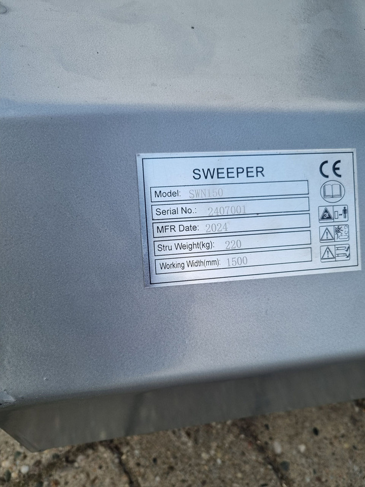 Rolbezem 1,50m nylon - Brosse pour Chargeuse: photos 5 Rolbezem 1,50m nylon - Brosse pour Chargeuse: photos 5