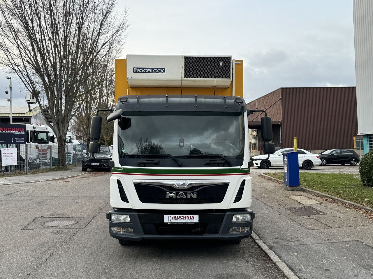 MAN TGL 12.250 Tiefkühlkoffer 6m LBW E6 Klima Autom - Camion frigorifique: photos 2 MAN TGL 12.250 Tiefkühlkoffer 6m LBW E6 Klima Autom - Camion frigorifique: photos 2